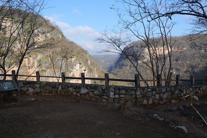 Aguacero Waterfall and La Venta River Canyon - Ocote Biosphere Reserve - FAQs