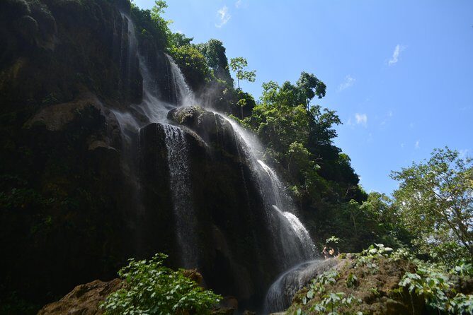 Aguacero Waterfall and La Venta River Canyon - Ocote Biosphere Reserve - References