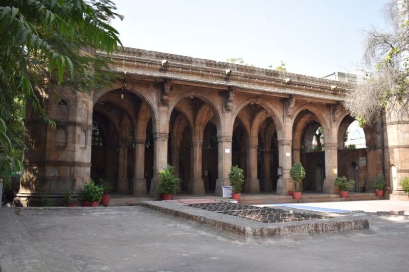 Ahmedabad: Full Day City tour with Heritage Walk & transfers - Who Will Love This Tour?