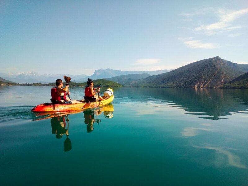 Ainsa: 3-Hour Guided Kayaking Tour on Lake Mediano - Ainsa: 3-Hour Guided Kayaking Tour on Lake Mediano