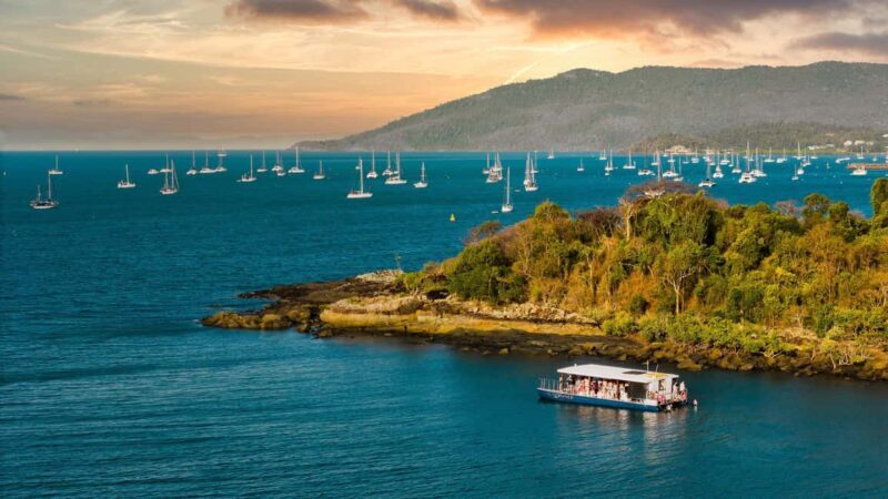 Airlie Beach: 2-Hour Sunset Cruise with Sparkling Wine - Airlie Beach: 2-Hour Sunset Cruise with Sparkling Wine