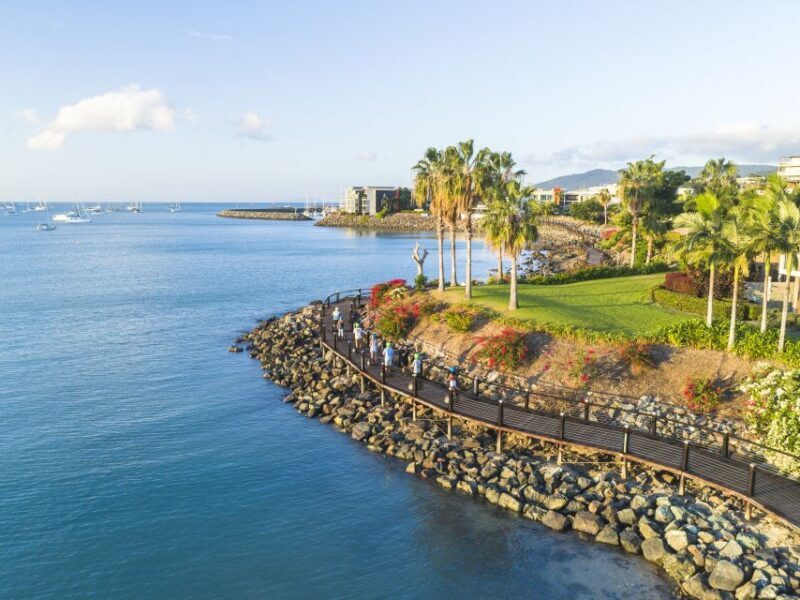 Airlie Beach: 3-Hour Sunset Segway Tour with Dinner - Key Points