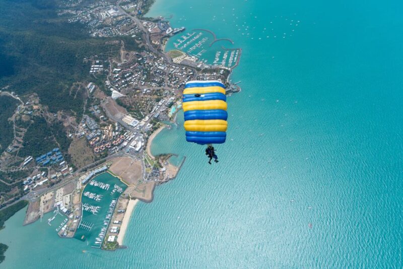 Airlie Beach: Tandem Skydive over the Whitsundays - Frequently Asked Questions