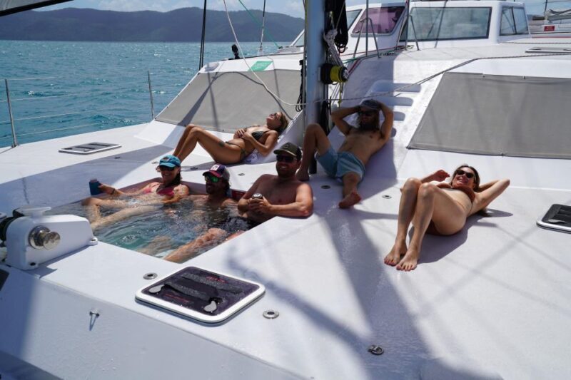 Airlie Beach: Whitsunday Islands Sailing, SUP & Snorkel Tour - A Deep Dive into the Whitsundays Sailing Experience