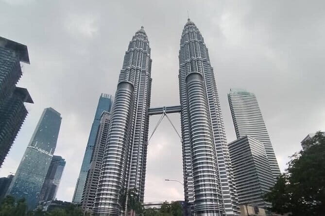 Airport Layover :Kuala Lumpur Tour full day - Transportation & Logistics