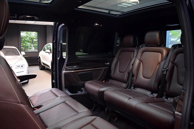 Airport or Port transfer Business Class (private car service) - Key Points
