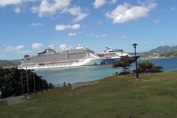 Airport port silver taxi transfer private to pop center - FAQ