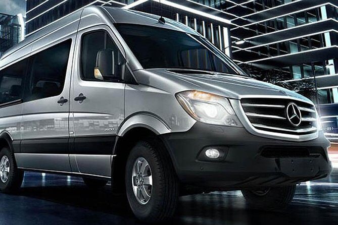 Airport Shuttle - HNL Airport to Waikiki - Key Points