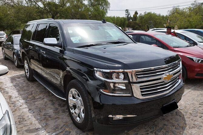 Airport Suburban SUV Transfer Round Trip - Quick Overview