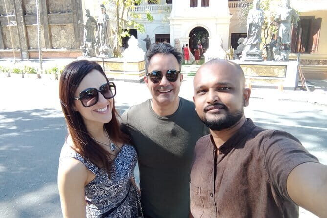 Airport Taxi Transfers from Colombo Airport to Hikkaduwa - Key Points