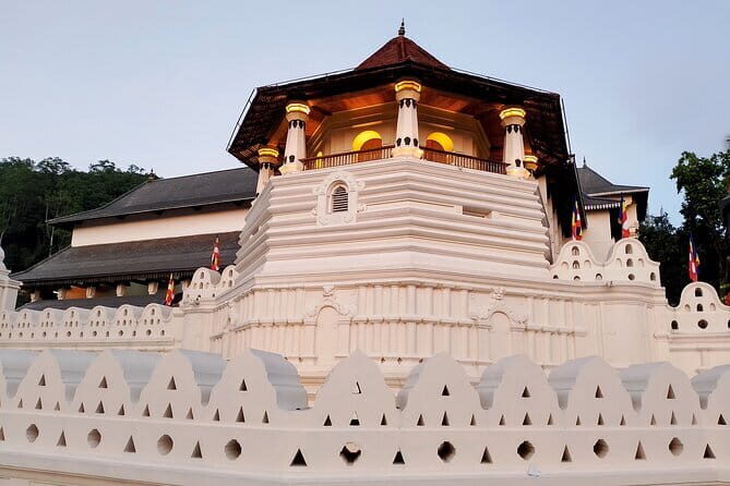 Airport Taxi Transfers from Colombo Airport to Hiriketiya - FAQ