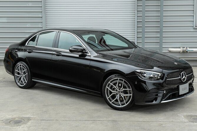 Airport Transfer: Auckland Airport AKL to Auckland by Sedan Car - In-Depth Look at the Auckland Airport Transfer Experience