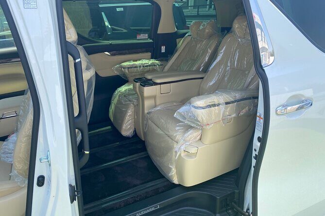 Airport transfer between Haneda and Tokyo or Disney or Yokohama - The Sum Up: Worth Considering for a Smooth Arrival in Tokyo