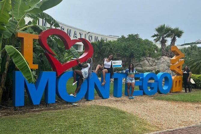 Airport Transfer from Montego Bay to Riu Aquarelle and Eden Bay - The Experience in Detail: What to Expect on Your Ride