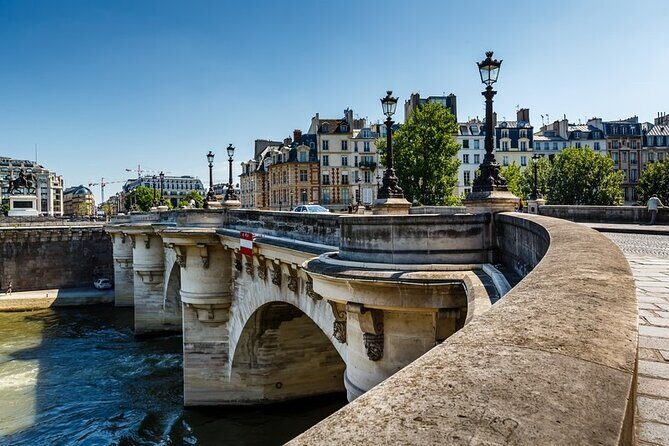 Airport Transfer: Paris Airport CDG to Paris City by Business Car - Who Will Benefit Most?