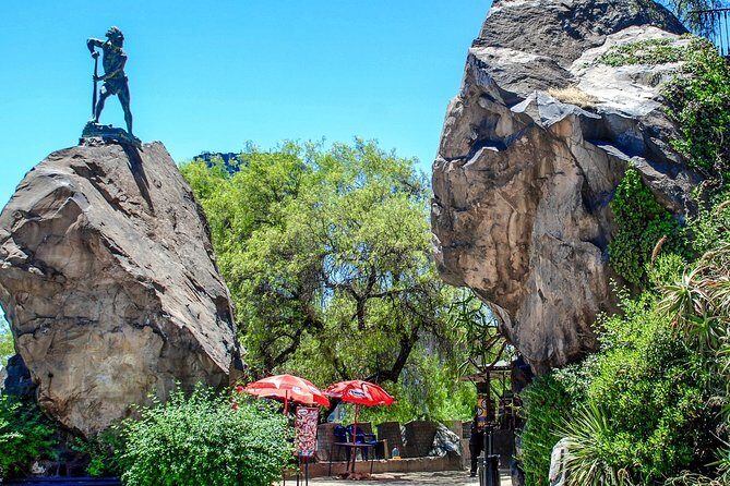 Airport Transfer: Santiago to Santiago Airport SCL by Luxury Van - How It Works: From Hotel to Santiago Airport