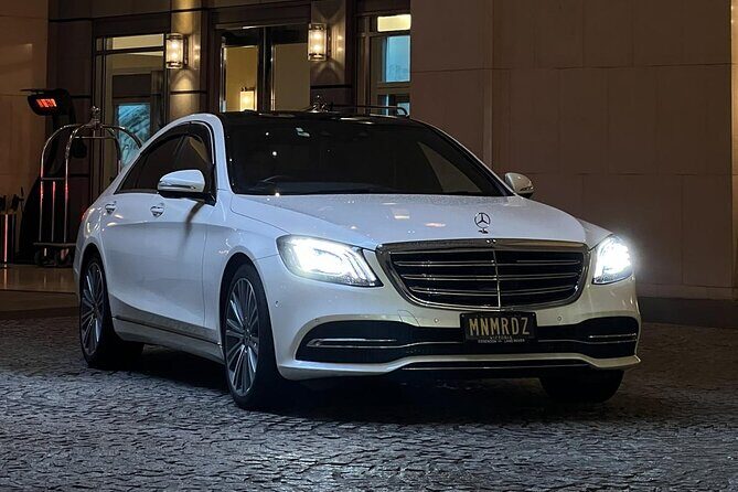 Airport Transfers - Chauffeur Car & Limo Services of Melbourne - A Trusted Choice for Airport Transfers in Melbourne