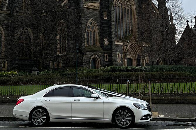 Airport Transfers - Chauffeur Car & Limo Services of Melbourne - FAQ