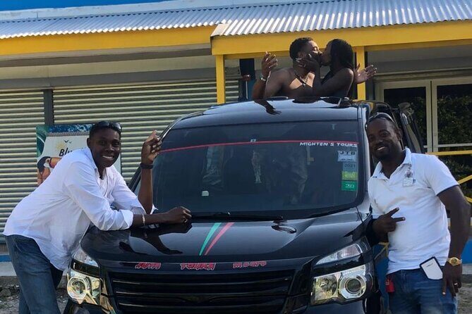 Airport Transfers to Montego Bay accommodation round trip - Seamless Transportation from Sangster International Airport to Montego Bay Hotels