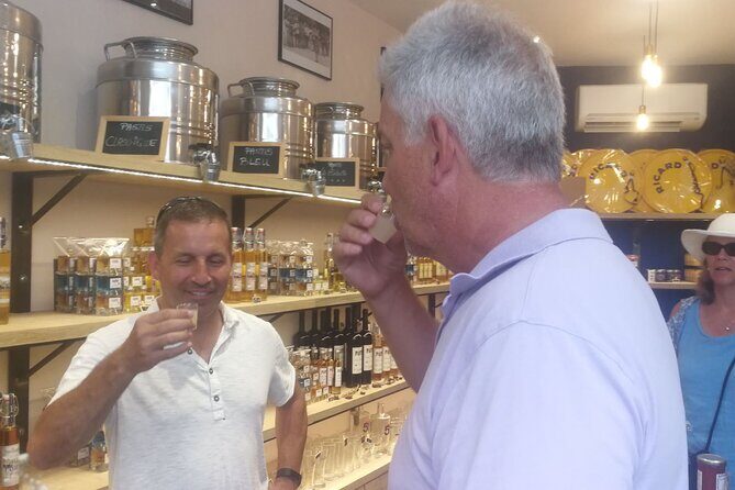 Aix-en-Provence Walking Food and Culture Tour - 3 hour private tour - Who Should Consider This Tour?
