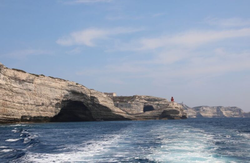 Ajaccio/Porticcio: Lavezzi Islands/Bonifacio Caves Boat Tour - Ajaccio/Porticcio: Lavezzi Islands and Bonifacio Caves Boat Tour