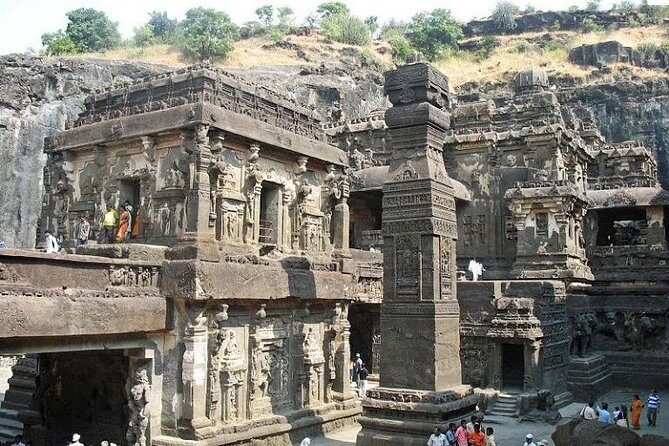 Ajanta & Ellora Caves and Sightseeing 2 days Tour - Key Points