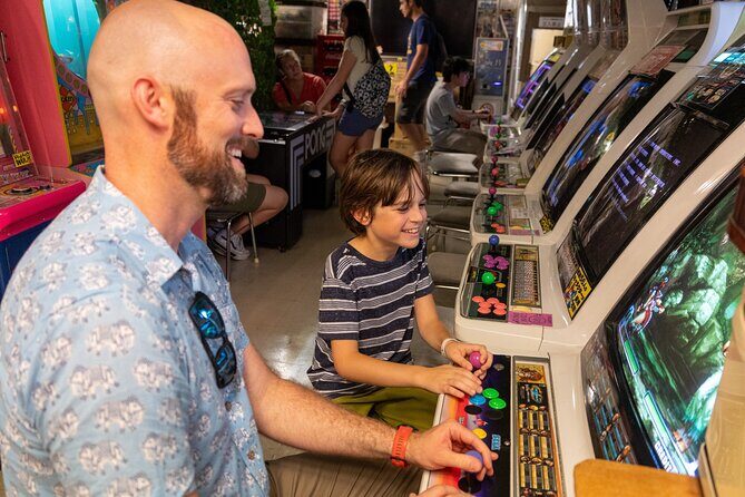 Akihabara Maid Cafes and Anime Song Bar Visit with Japanese Otaku - Key Points