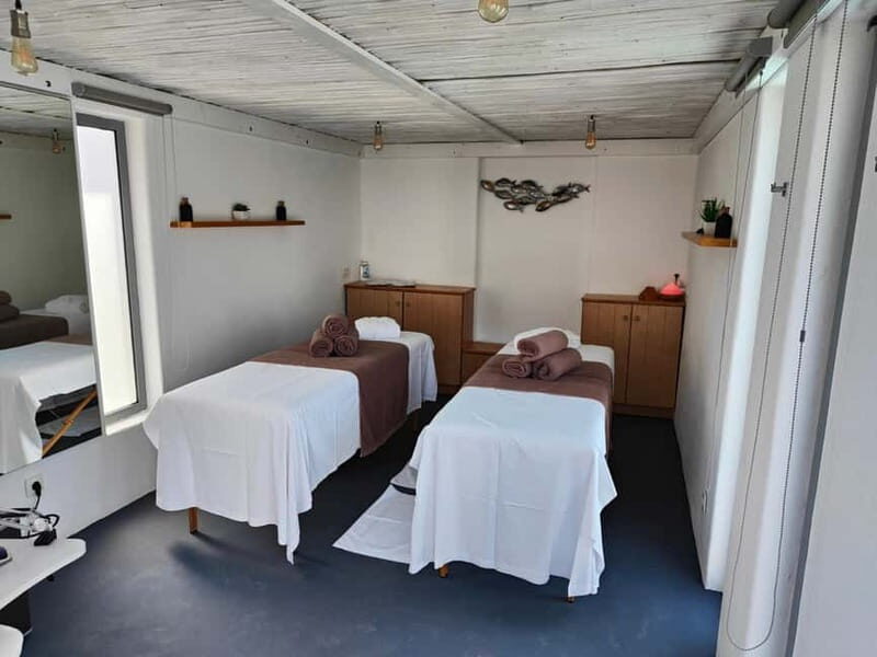 Akrotiri: Aromatherapy Couples Massage - FAQ