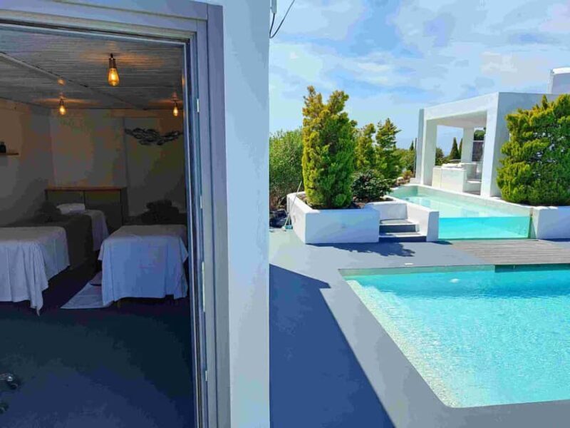 Akrotiri: Bride & Groom Massage Ritual & Day pool access - Key Points