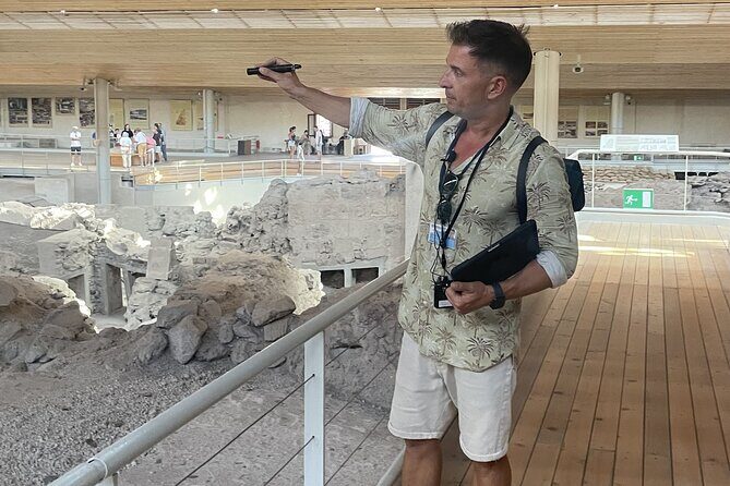 Akrotiri Private Guided Tour with an Archaeologist - In-Depth Review: Discovering Akrotiri with a Specialist