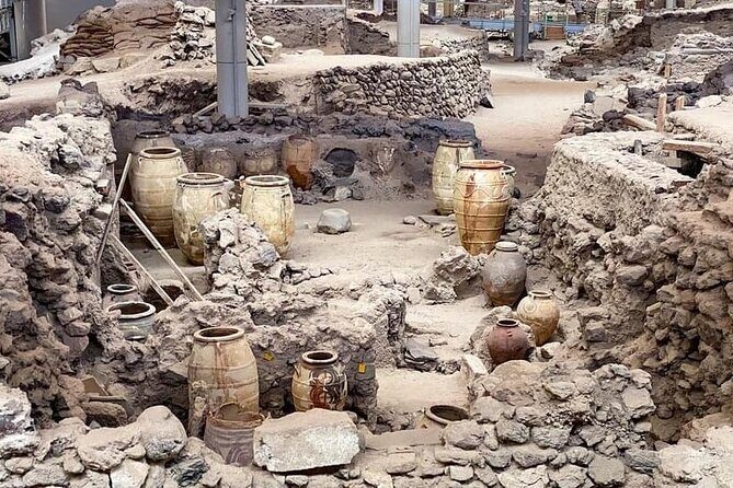 Akrotiri private tour, bu licensed guide , with transfer - FAQs