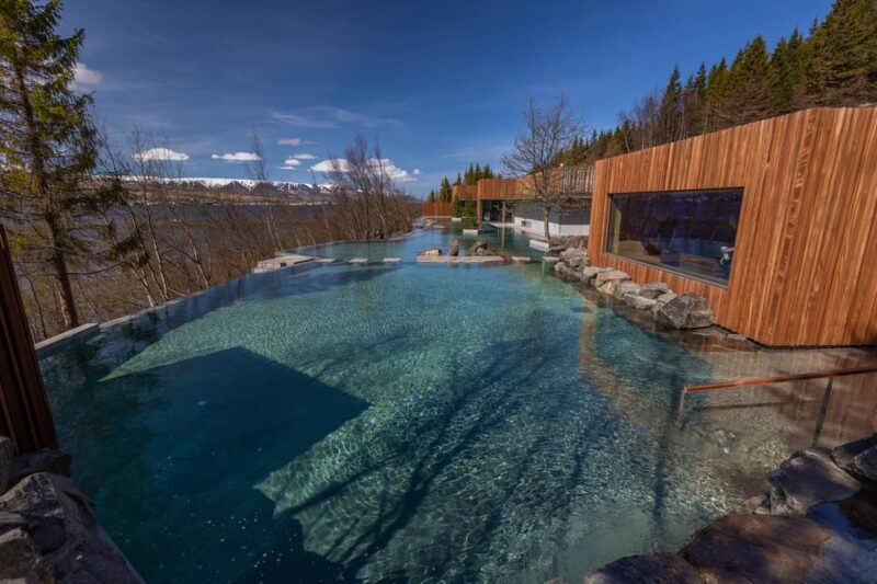Akureyri: Forest Lagoon & Northern Lights Tour - Akureyri: Forest Lagoon & Northern Lights Tour – An Authentic Arctic Experience