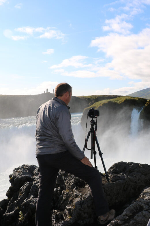 Akureyri Port: Goðafoss and Akureyri Botanical Garden Tour - Experience the North Iceland highlights: Goðafoss, Akureyri Old Town, and the Botanical Garden