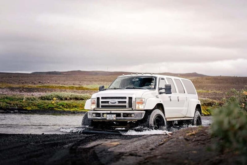 Akureyri: Super Jeep Tour with Icelandic Snacks - The Details of the Akureyri Super Jeep Tour