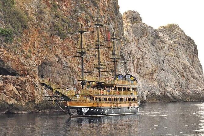 Alanya All Inclusive Pirate Boat Trip With Hotel Transfer - A Detailed Look at the Pirate Boat Trip Experience