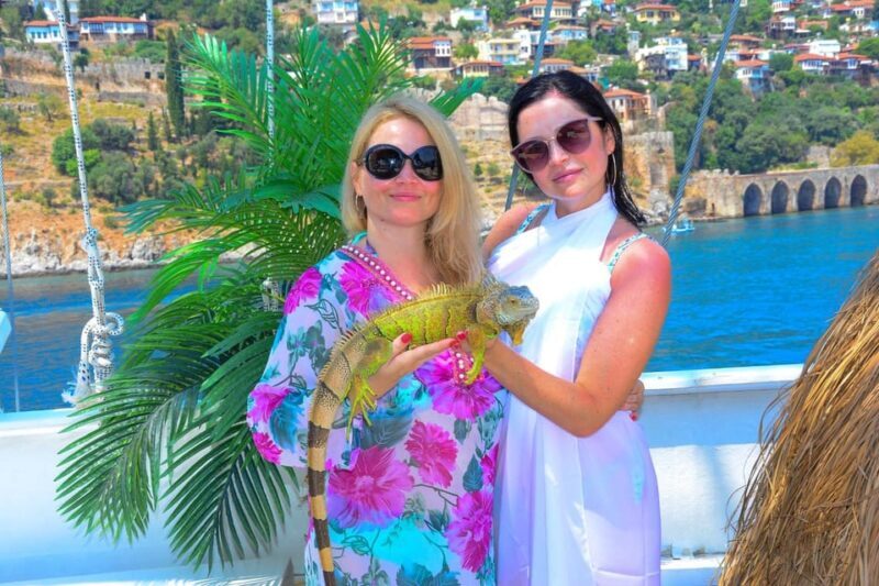 Alanya Boat Trip with Swimming & Castle Panorama Views - Final Thoughts: Is This Tour for You?