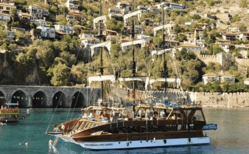 Alanya: Catamaran Boat Tour with Snorkeling with Lunch - FAQ