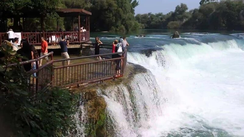 Alanya: Manavgat River Boat Cruise & Waterfall Visit - Visiting the Manavgat Waterfall