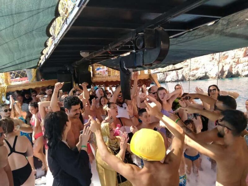 Alanya Pirate Boat: Lunch, Disco & Foam Party Included - FAQ