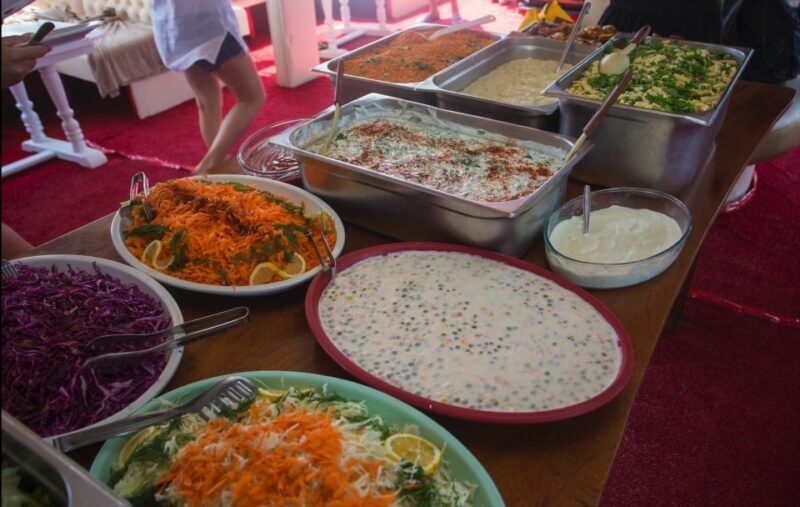 Alanya: Pirate Boat Tour with Buffet Lunch and Drinks - Who Should Consider This Tour?