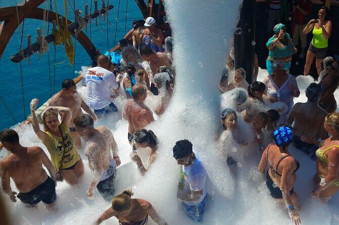 Alanya Pirate Boat Tour with Lunch, Soft Drinks & Transfer - Why Choose This Tour?