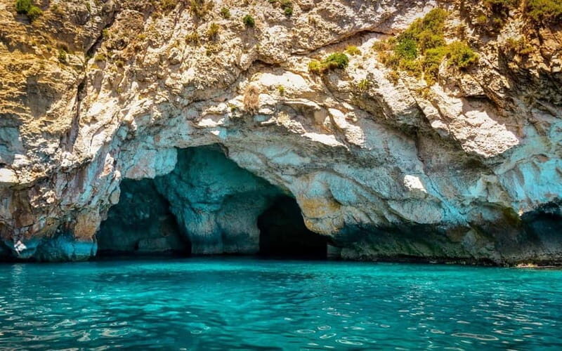 Alanya: Pirate Boat Tour with Lunch & Unlimited Soft Drinks - Considerations and Tips