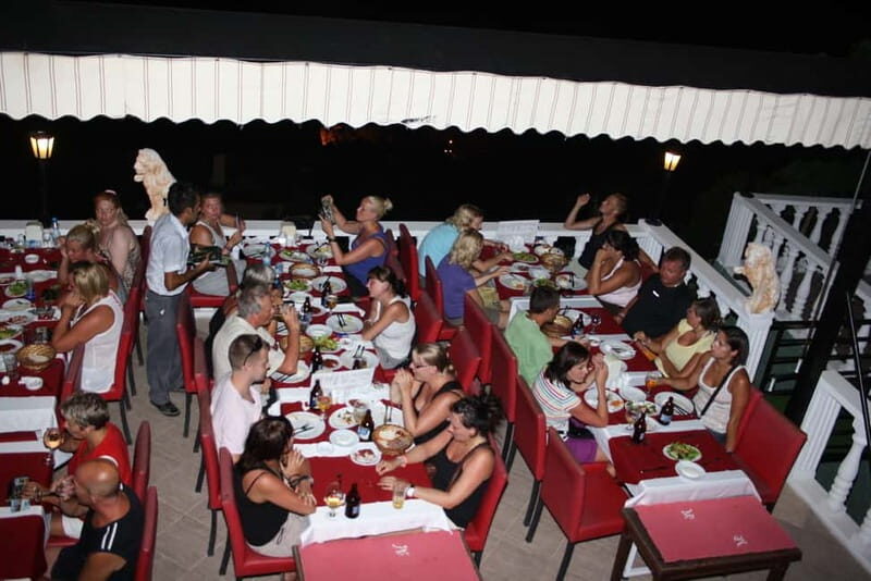 Alanya: Sunset Night Safari with Boat Trip incl. Dinner - FAQ