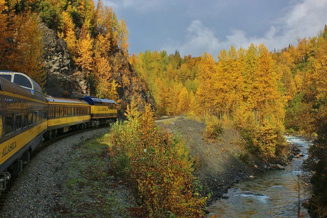 Alaska Railroad Hurricane Turn RoundTrip Talkeetna - Hurricane Flagstop Same Day - A Deep Dive into the Hurricane Turn Experience