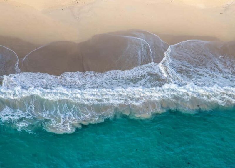 Albany: 20 min scenic helicopter flight - Key Points