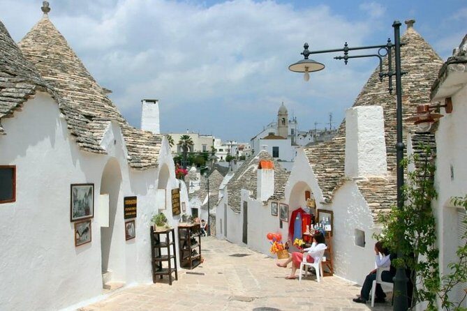 Alberobello private walking tour with gelato tasting - In-Depth Look at the Alberobello Walk and Gelato Experience