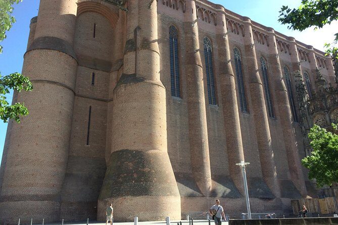 Albi and Cordes sur Ciel Private Day Tour from Toulouse - Frequently Asked Questions
