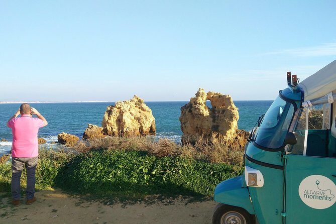 Albufeira: A Local Experience w/food tasting & local shops - Detailed Breakdown of the Itinerary