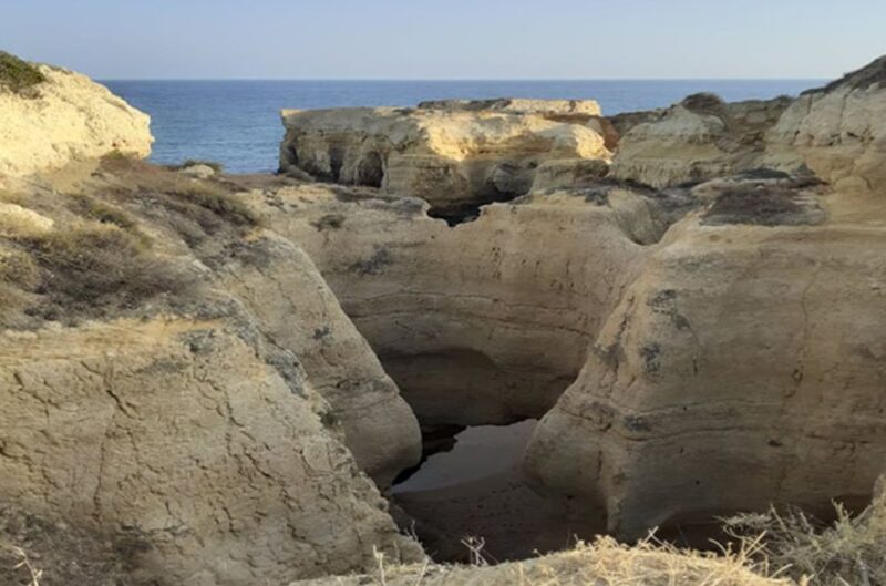 Albufeira: Beaches, Old Town, and Salgados Lagoon Jeep Tour - A Deep Dive into the Tour Experience