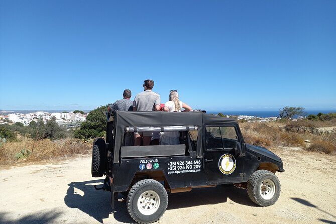 Albufeira Coast Tour with Wine Tasting and Chicken PiriPiri Lunch - Who Should Consider This Tour?